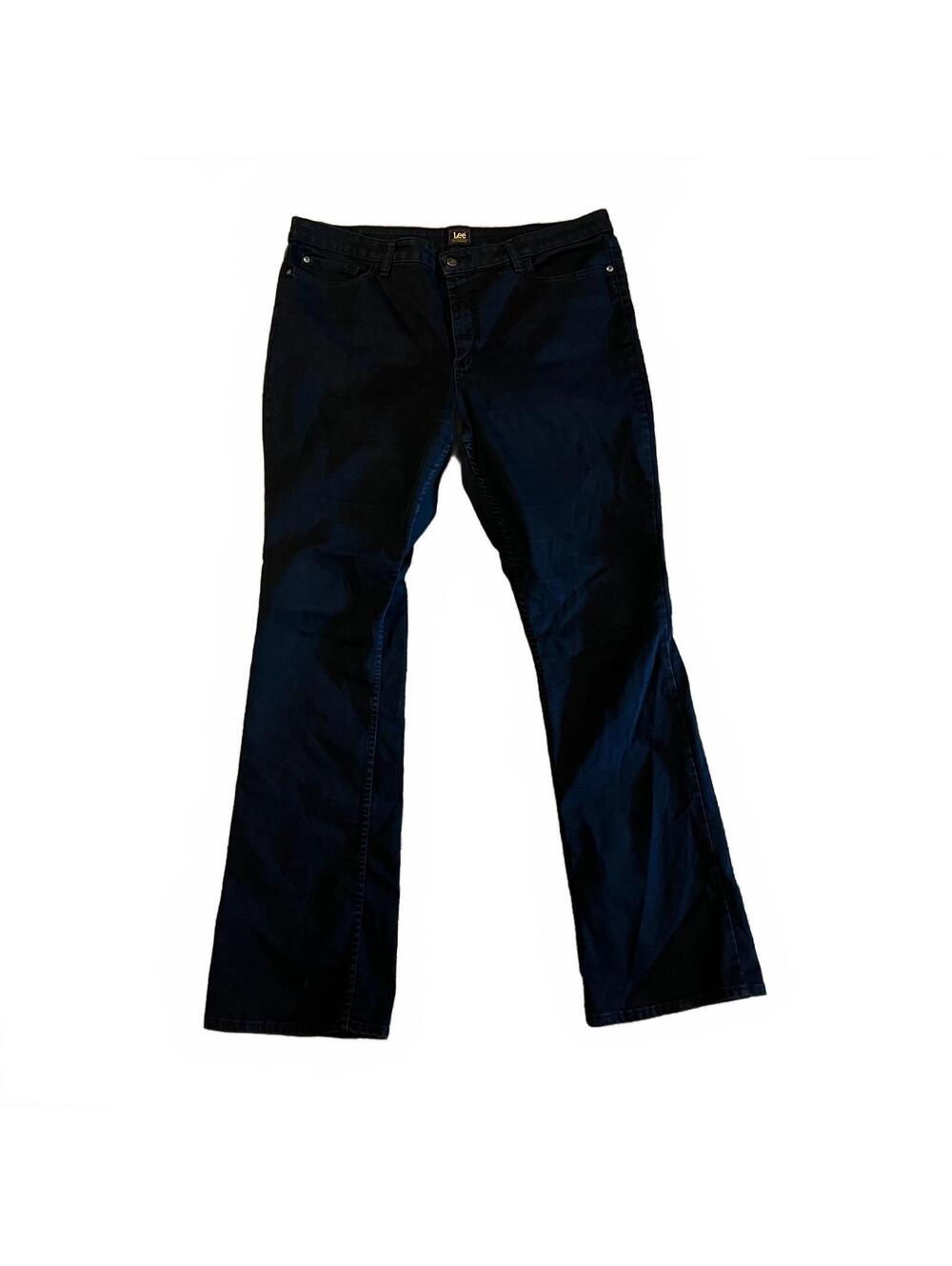 Lee Women's Black Bootcut Jeans Size 18L